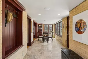 1900 Dupont Ave S, Minneapolis, MN 55403 - Photo 24