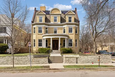 1900 Dupont Avenue S, Minneapolis, MN 55403 - Photo 1