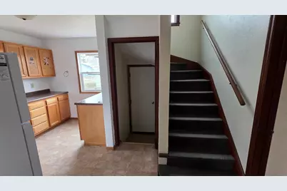 313 11th Street S, Benson, MN 56215 - Photo 6