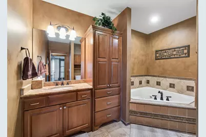 21000 Kerry Street NW, Oak Grove, MN 55011 - Photo 58