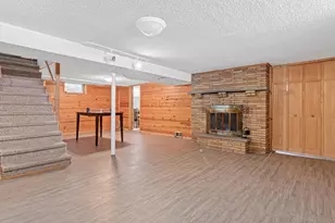 1306 Ottawa Ave, West Saint Paul, MN 55118 - Photo 8