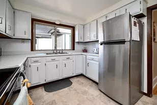 663 Dacota St, Winona, MN 55987 - Photo 8