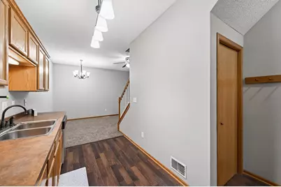 21157 S Clydesdale Curve, Forest Lake, MN 55025 - Photo 8