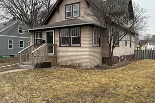 1001 4th St S, Moorhead, MN 56560 - Photo 2