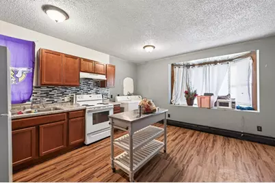 88 Cook Avenue W, Saint Paul, MN 55117 - Photo 10
