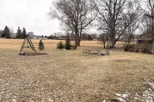 1968 River Rd, Windom, MN 56101 - Photo 24