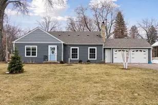 3727 Farmington Rd, Hopkins, MN 55305 - Photo 2