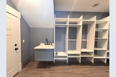 2718 Northridge Drive, Duluth, MN 55811 - Photo 2