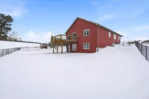 870 Brentwood Cir, River Falls, WI 54022 - Photo 2