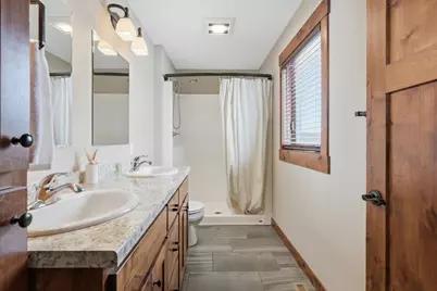 870 Brentwood Circle, River Falls, WI 54022 - Photo 18