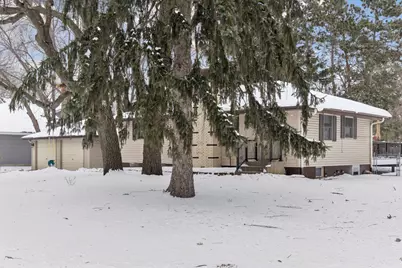 9307 Bataan Street NE, Blaine, MN 55449 - Photo 4