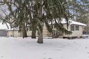 9307 Bataan St NE, Blaine, MN 55449 - Photo 4