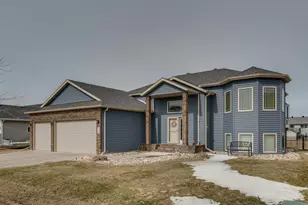 1610 42nd Ave S, Moorhead, MN 56560 - Photo 2