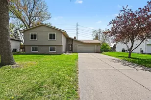 10755 Maple Valley Dr, Maple Grove, MN 55369 - Photo 1