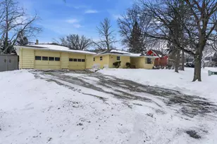 1509 Monongalia Ave SW, Willmar, MN 56201 - Photo 1