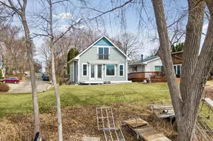 1728 Finch Ln, Mound, MN 55364 - Photo 2