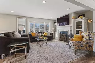 2012 E 86 1/2 St, Bloomington, MN 55425 - Photo 2