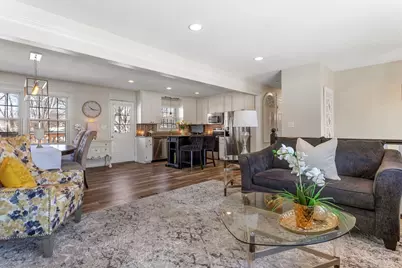 2012 E 86 1/2 Street, Bloomington, MN 55425 - Photo 4