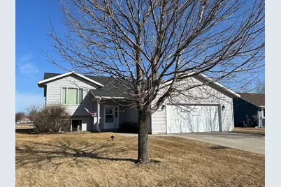 1612 SW Richland Ave, Willmar, MN 56201 - Photo 8