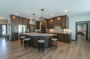 2127 Tamarack Dr, Saint Cloud, MN 56301 - Photo 10