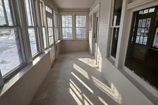 911 Jenks Ave E, Saint Paul, MN 55106 - Photo 6