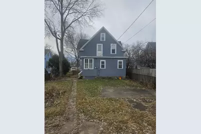 911 Jenks Avenue E, Saint Paul, MN 55106 - Photo 2