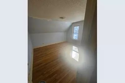 911 Jenks Avenue E, Saint Paul, MN 55106 - Photo 16