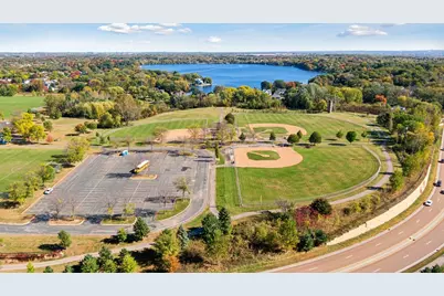 9264 Hawkcrest Court, Chanhassen, MN 55317 - Photo 32