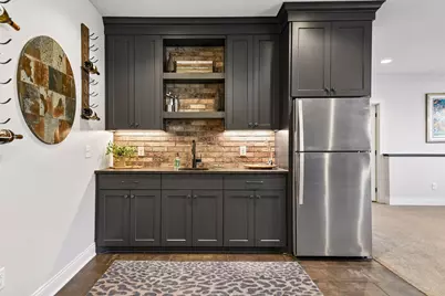 9264 Hawkcrest Court, Chanhassen, MN 55317 - Photo 22