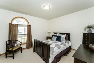 1988 Waterford Pl SW, Rochester, MN 55902 - Photo 8