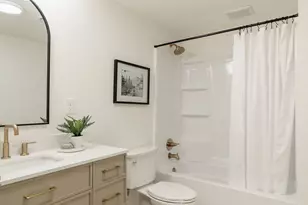 212 E Diamond Lake Rd, Minneapolis, MN 55419 - Photo 44