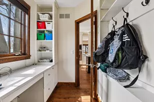 224 Oakwood Rd, Hopkins, MN 55343 - Photo 20