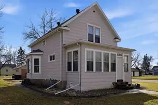 501 1st Ave SE, Dilworth, MN 56529 - Photo 2