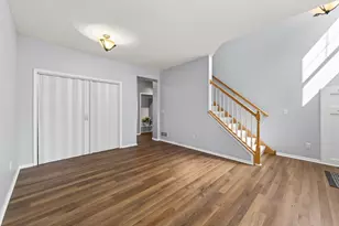 15105 Dupont Path, Apple Valley, MN 55124 - Photo 10