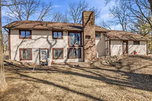 1726 Woodland Rd, Saint Cloud, MN 56304 - Photo 2