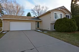 7581 23rd St N, Oakdale, MN 55128 - Photo 1