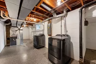 13529 Arthur St W, Minnetonka, MN 55305 - Photo 34