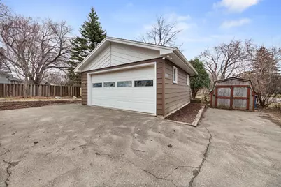 13529 Arthur Street W, Minnetonka, MN 55305 - Photo 36