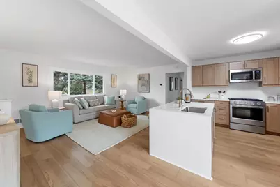 13529 Arthur Street W, Minnetonka, MN 55305 - Photo 2