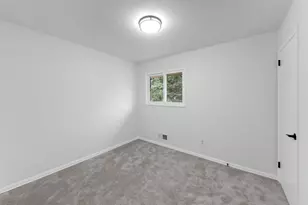 13529 Arthur St W, Minnetonka, MN 55305 - Photo 24