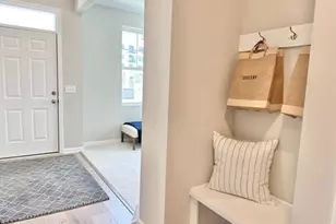 844 Woodlawn Ave, Saint Paul, MN 55116 - Photo 4