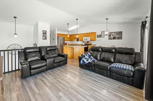 1101 39th Ave S, Moorhead, MN 56560 - Photo 10