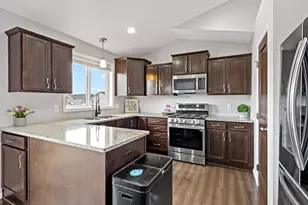 3260 223rd St W, Farmington, MN 55024 - Photo 4