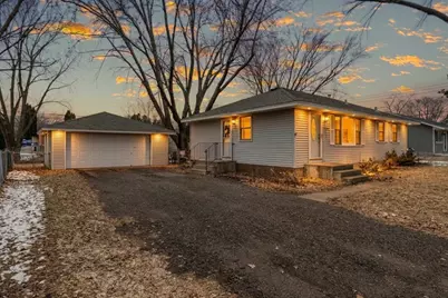 7825 Newton Avenue N, Brooklyn Park, MN 55444 - Photo 2