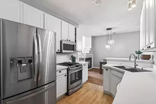 9275 Holly Ln N, Maple Grove, MN 55311 - Photo 10