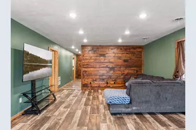 408 Main Street E, Bertha, MN 56437 - Photo 10