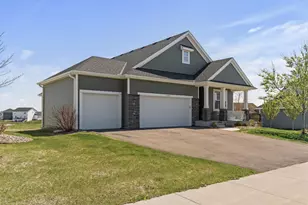 6063 Idsen Ave S, Cottage Grove, MN 55016 - Photo 32