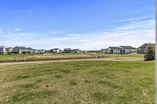 6063 Idsen Ave S, Cottage Grove, MN 55016 - Photo 42