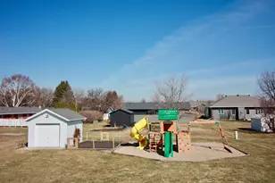 1410 Mendenhall Ave, Breckenridge, MN 56520 - Photo 76