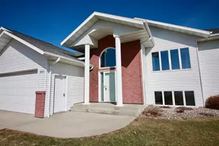 1410 Mendenhall Ave, Breckenridge, MN 56520 - Photo 6